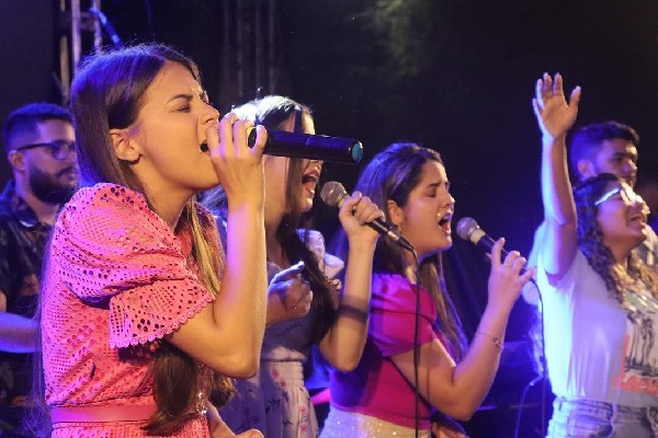 Semana do Evangélico em Quixeramobim é encerrada com louvor e agradecimentos